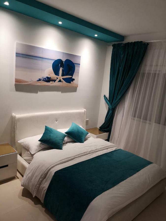 Kariat Cabo - Appartement Charmant, Climatise Avec Vue Piscine Cabo Negro Dış mekan fotoğraf