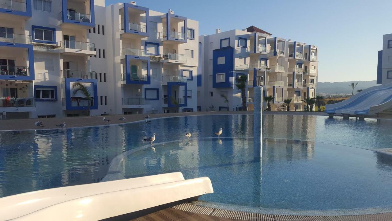 Kariat Cabo - Appartement Charmant, Climatise Avec Vue Piscine Cabo Negro Dış mekan fotoğraf